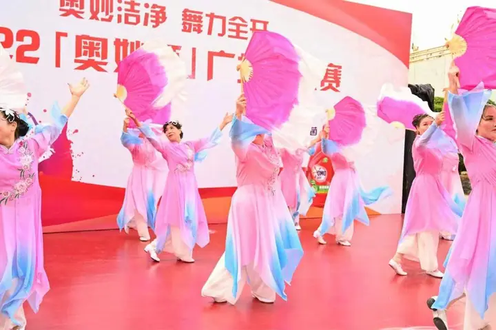 2022奥妙杯广场舞大赛现场照片 6