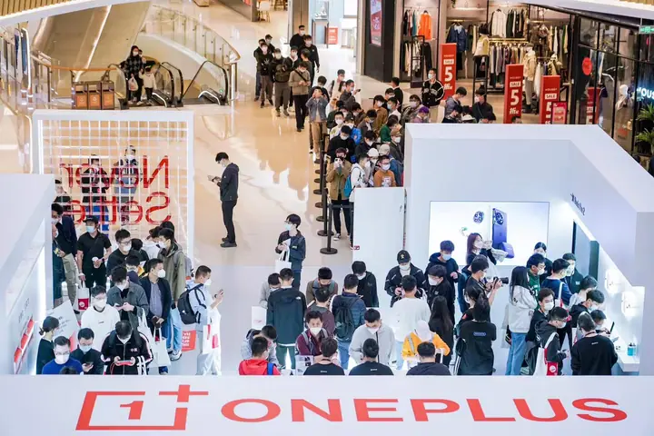 一加11深圳上海Pop up快闪活动现场照片 4