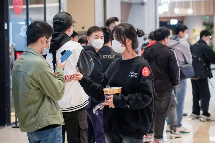 一加11深圳上海Pop up快闪活动现场照片 6