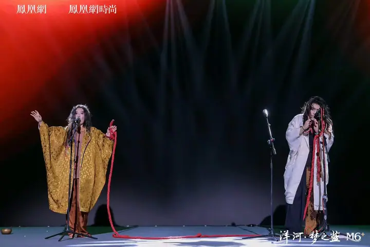 2023凤凰网主播红人盛典现场照片 7