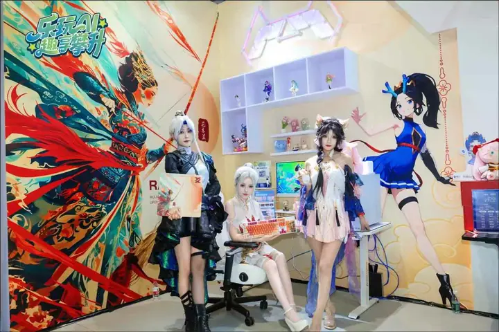 攀升科技BilibiliWorld2025展位现场照片 2