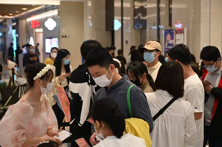盒马花园与可爱多联名快闪现场照片 8